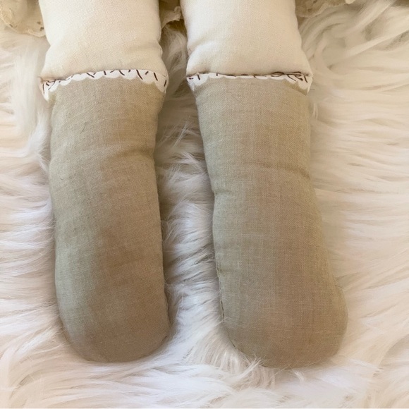 VTG Primitive Stuffed Doll - Cloth Body - Picture 6 of 7